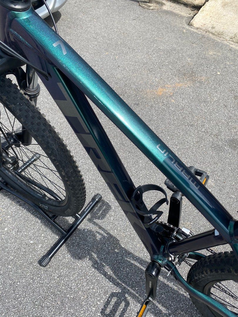 MOUNTAIN BIKE TREK MARLIN 7 Sports Equipment Bicycles Parts