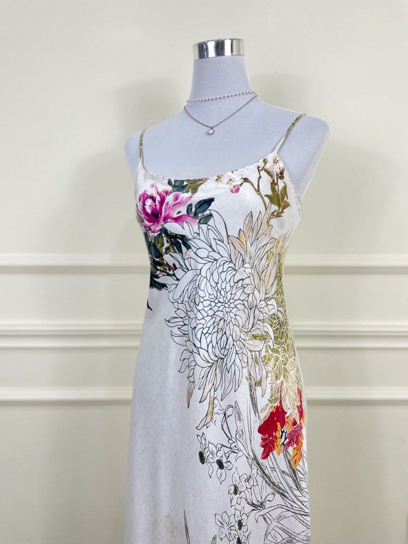Natori sales long nightgowns