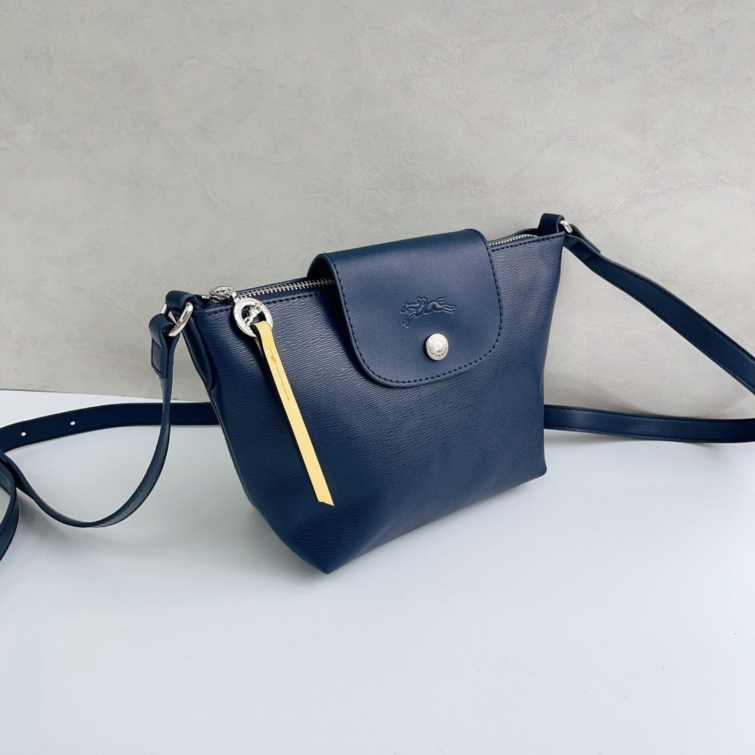 New Longchamp Original Le Pliage City Collection Crossbody Sling