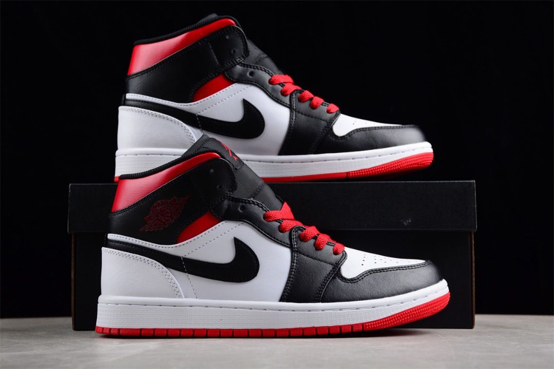 NIKE Air Jordan 1 Mid Gym Red Black Toe Shoes Euro 40 46 Men s