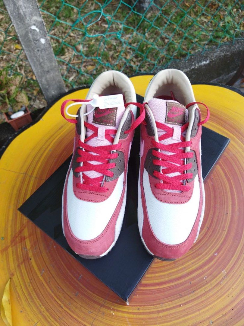 air max bacon pink laces