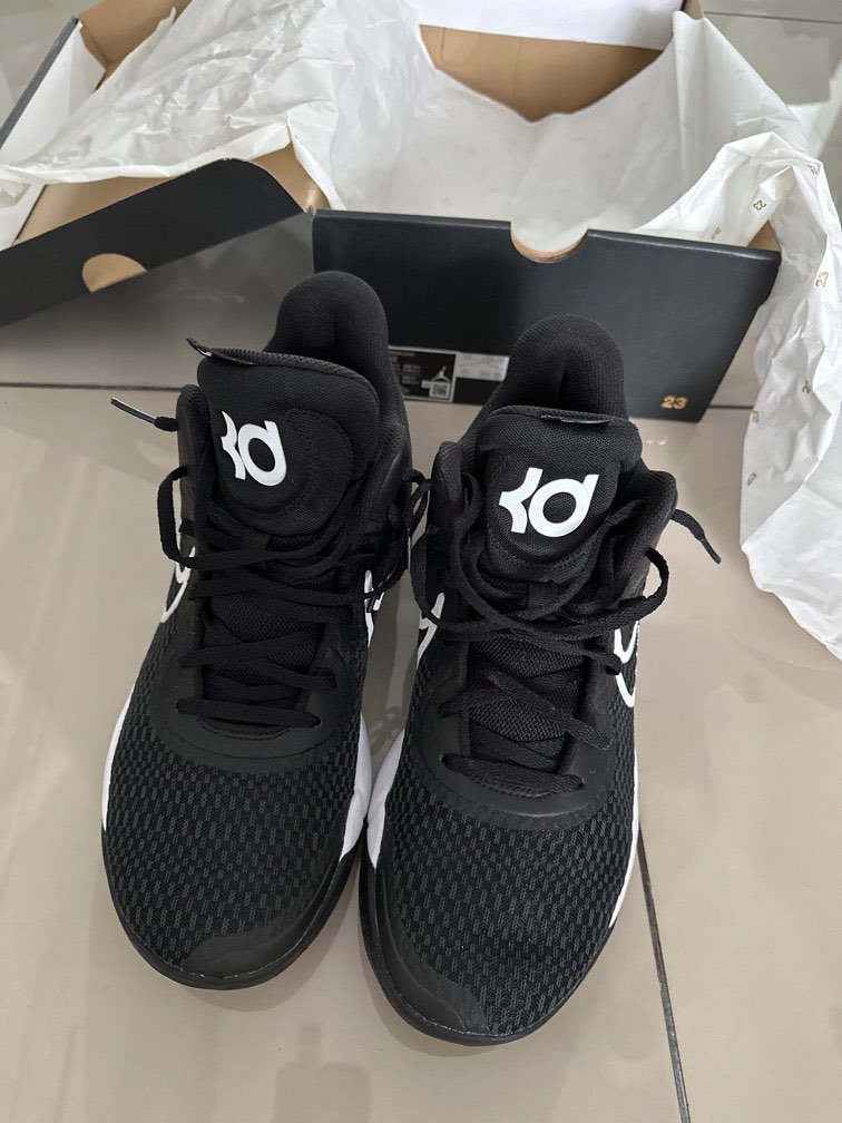 mens basketball shoes uk