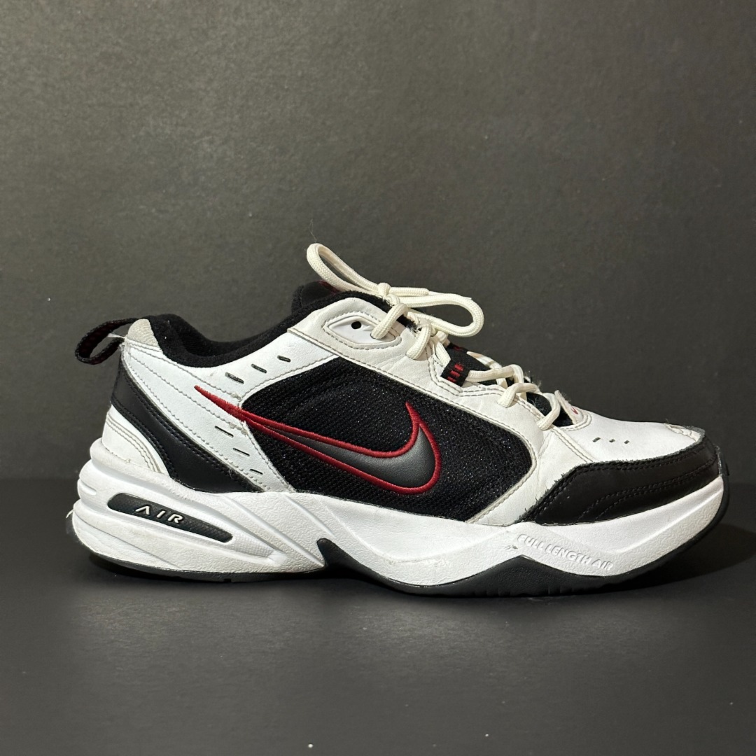 monarch nike womens
