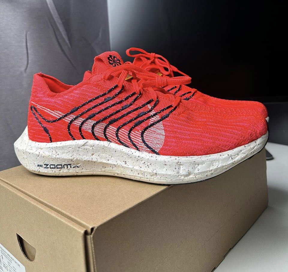 Nike epic react flyknit cheap 2 vs pegasus 35 turbo