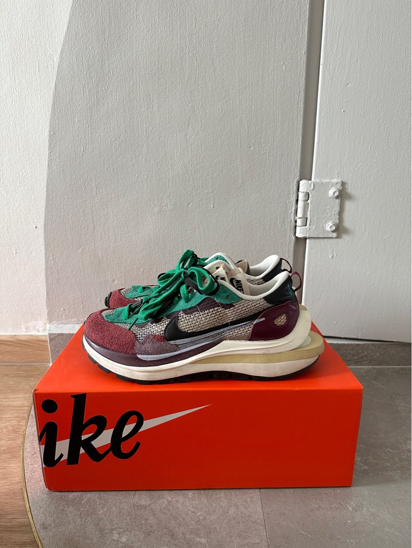 sacai waffle villain red