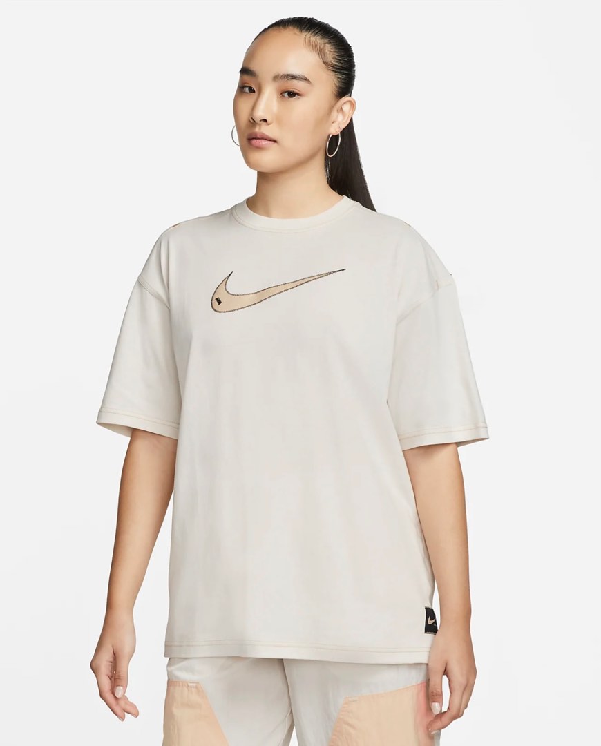 beige nike swoosh