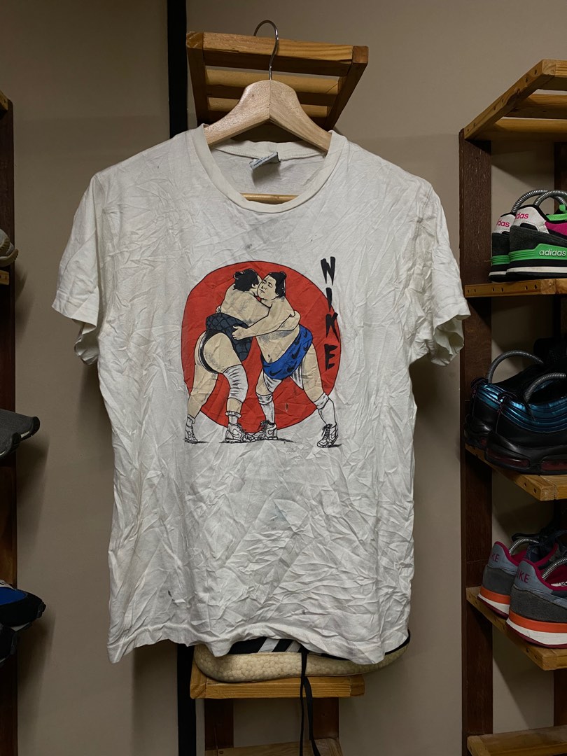 Nike sumo sales t shirt