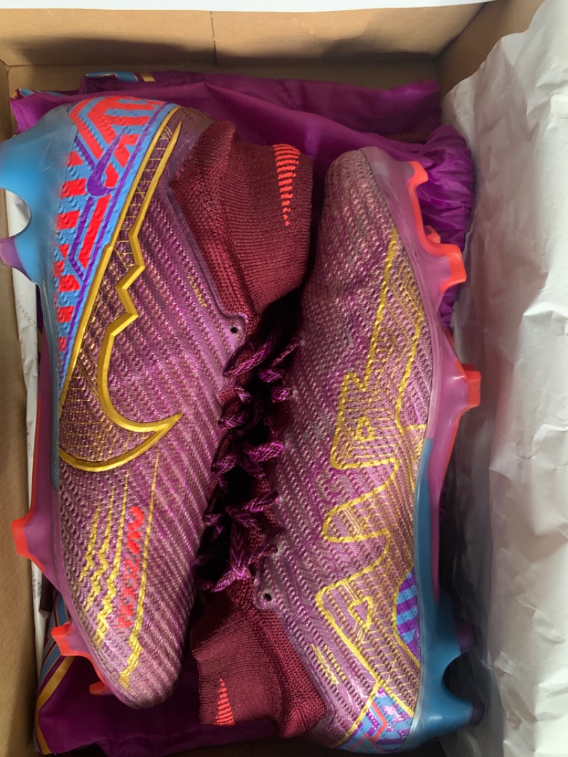 Nike Mercurial Superfly 9 Kylian Mbappe, Men's Fashion, Footwear, Boots on  Carousell