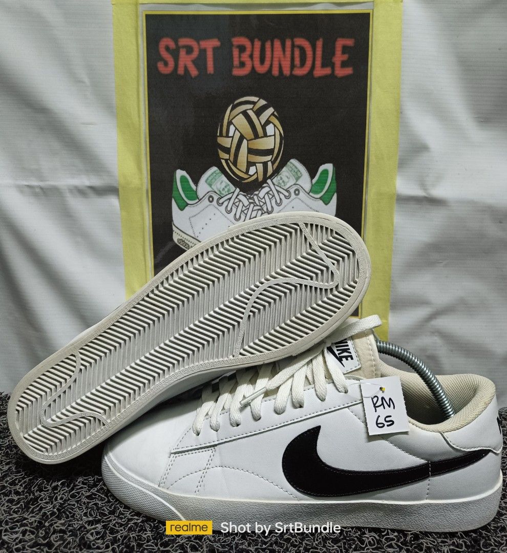 Nike tennis sales classic rm