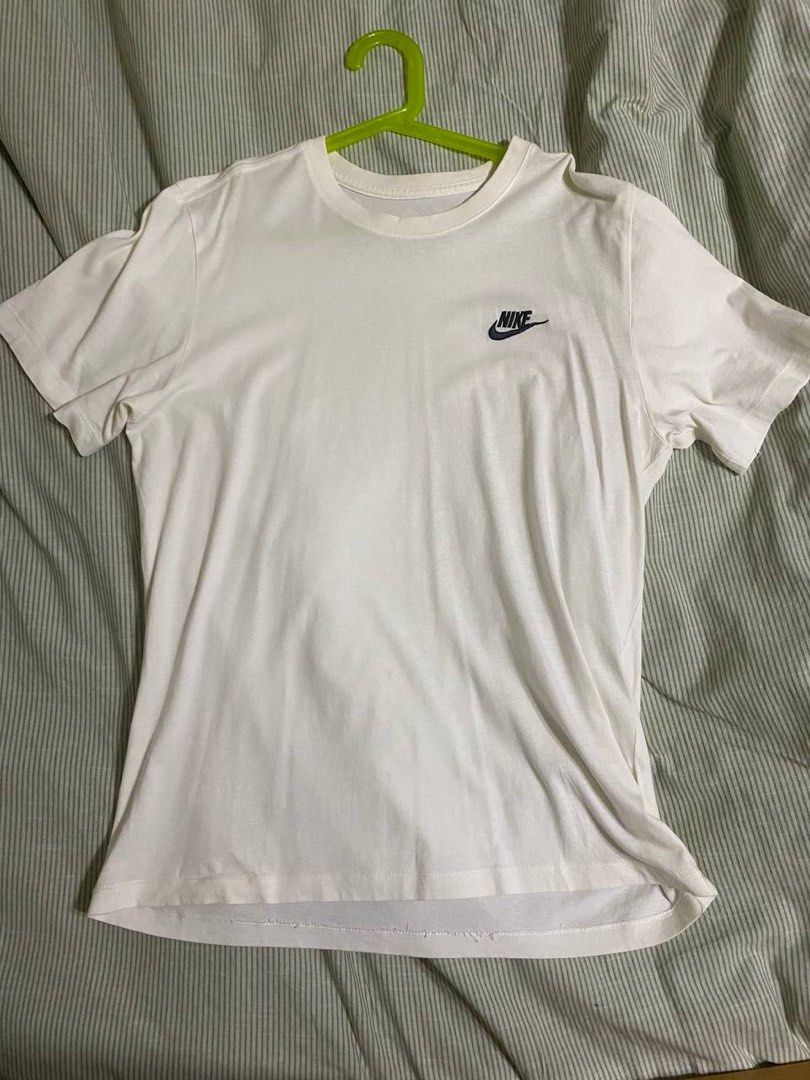White nike t shirt top