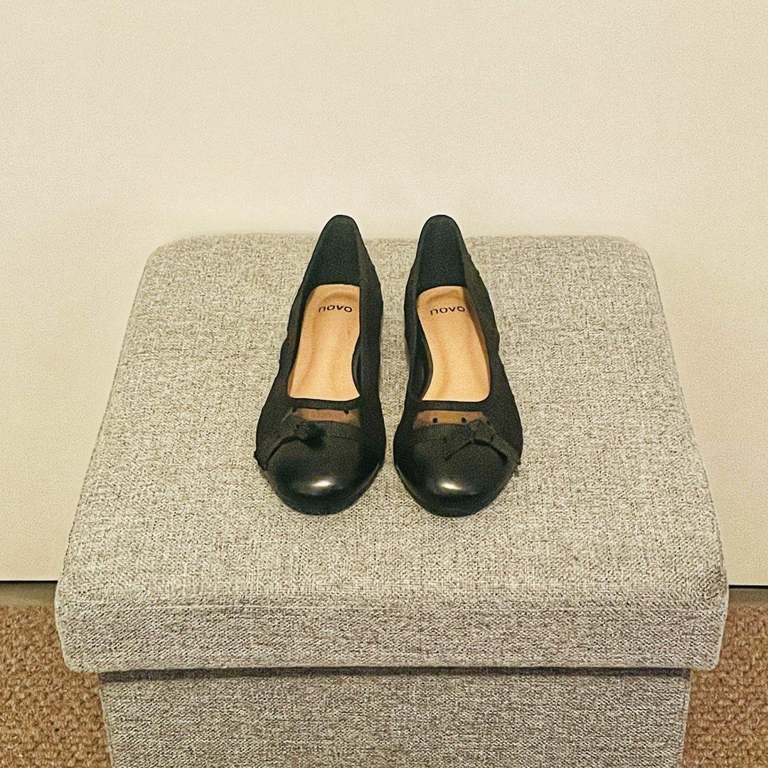 Novo ballet flats cheap