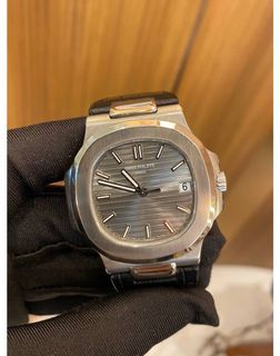 Patek Philippe Nautilus Chronograph 18kt Rose Gold 5980R-001 for $300,000 for  sale from a Private Seller on Chrono24