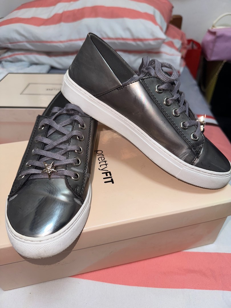 Pretty fit sneakers clearance