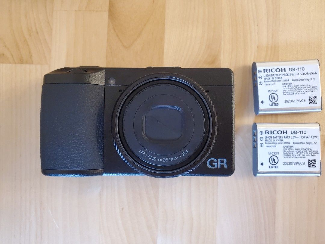 Ricoh GRiiix GR3x 連2粒原裝電+充電器/專用相機袋，香港行貨, 攝影 