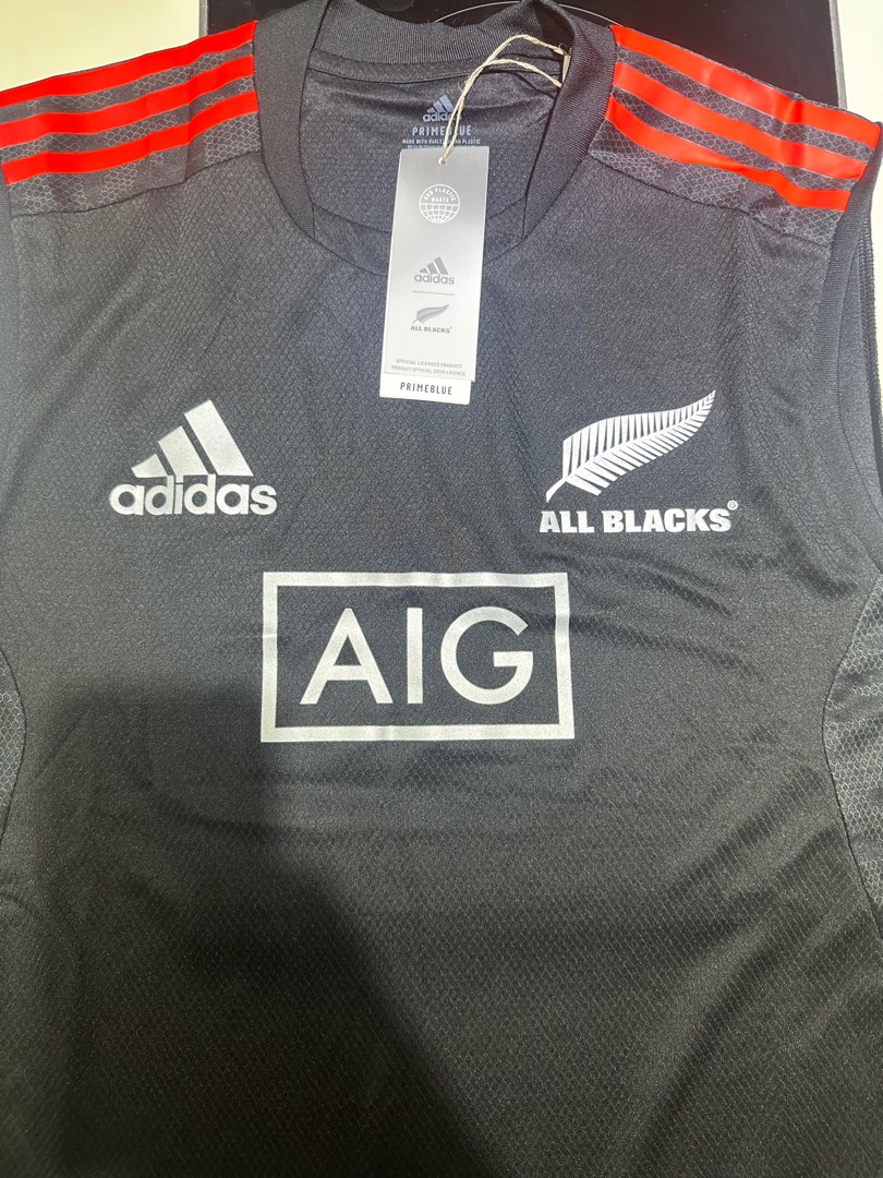 Rugby Singlet (All Blacks), Men's Fashion, Activewear on Carousell