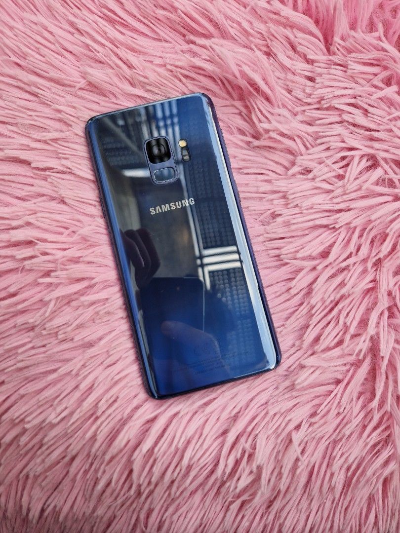 Sansung S9 (Category: Samsung) located in Quezon City. Submitted by mubrogadgets (Listing ID 1249283659, Image 3). Description: SAMSUNG S9 No hidden issue No history of repair No issue Ntc approval QUICK SPECS👇 good sa gaming/super high quality display🎮🕹 Super AMOLED Plus display and 5.8 ichs 🎮Chipset Exynos 9810 (10 nm) 🔥GPU Mali-G72 MP18 🔥64gb rom/ 4gb ram 🔥Fingerprint /Iris scanner 👍DUST/ WATER PROOF (up to 1.5m for 30 mins) 4G LTE-A (