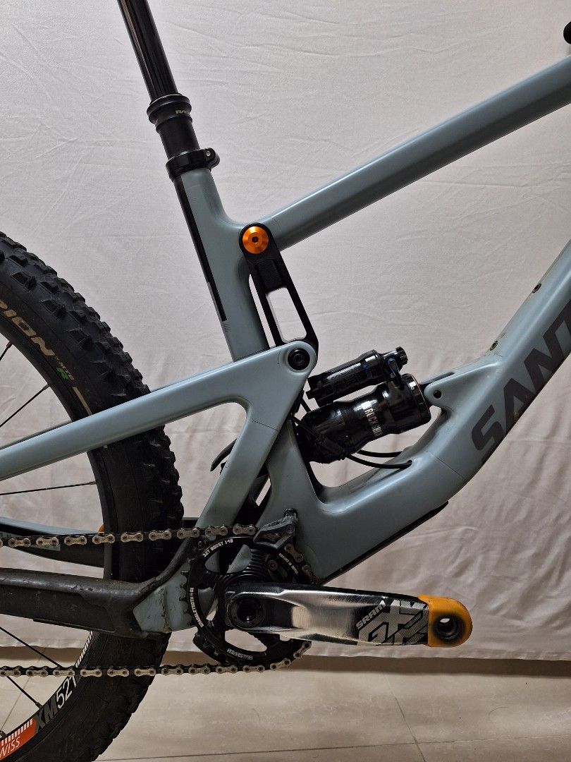 Santa Cruz Bronson CC 2019 medium size Custom build MTB Enduro DH Sports Equipment Bicycles Parts Bicycles on Carousell