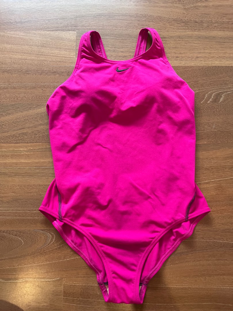 Nike swimsuits size 16 top