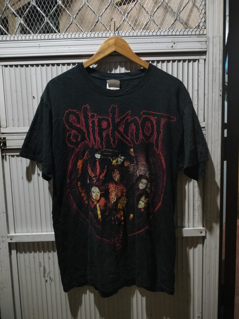 SLIPKNOT, Men's Fashion, Tops & Sets, Formal Shirts on Carousell