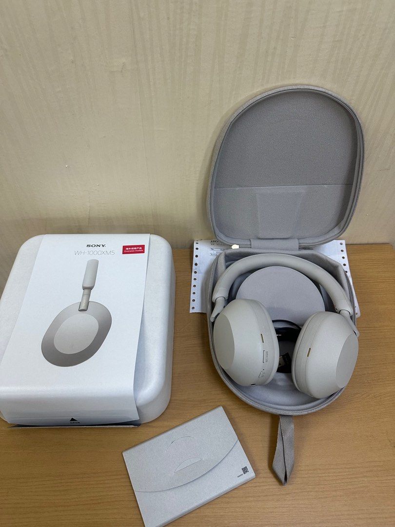 SONY WH1000XM5 ホワイト Amazon.com: Sony WH1000XM5/S Wireless Industry Leading Noise