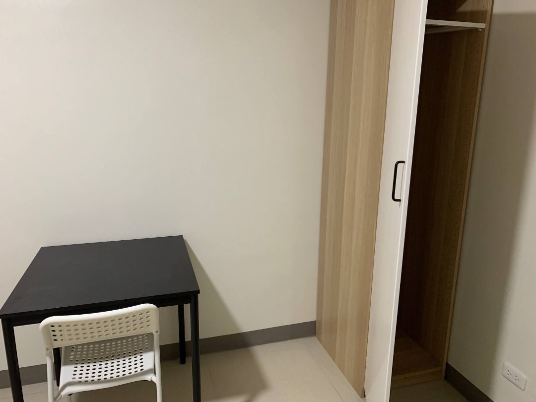 Studio 7 Studio Unit #topitems (Category: Apartments & Condos) located in Quezon City. Submitted by r.ruste (Listing ID 1237028102, Image 3). Description: Project Name: Studio 7 by Filinvest Address: 807 Epifanio de los Santos Ave, Diliman, Quezon City, 1103 NCR Unit type: Studio Apartment Status of unit: Semi-furnished Unit size: 23sqm Floor: 6th Important details: - Clean title - Property tax and building management dues are paid and up to date
