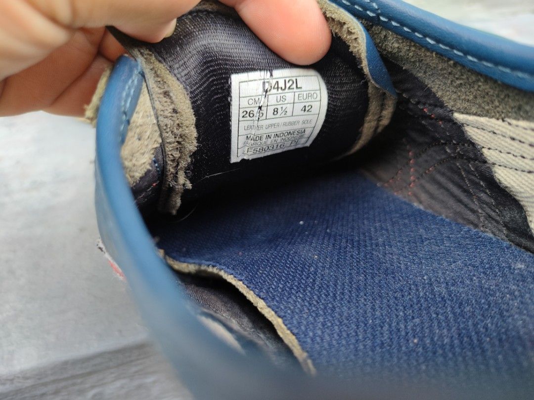 Tiger Onitsuka Mexico 66 (Category: Sneakers) located in Makati City. Submitted by njunx (Listing ID 1249279212, Image 2). Description: Pre-loved Used Poseidon Blue Red Sz 8.5mens Black Gold Sz 9mens Blue Grey Sz 9mens TAKE ALL 4000.