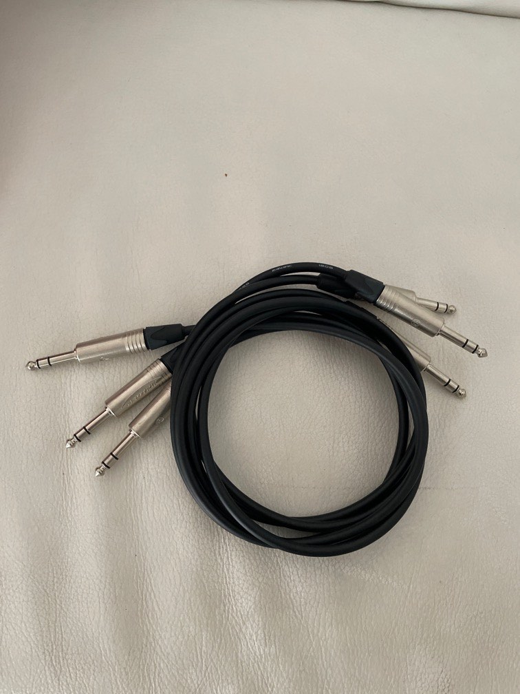 TRS cables 1m, Audio, Other Audio Equipment on Carousell