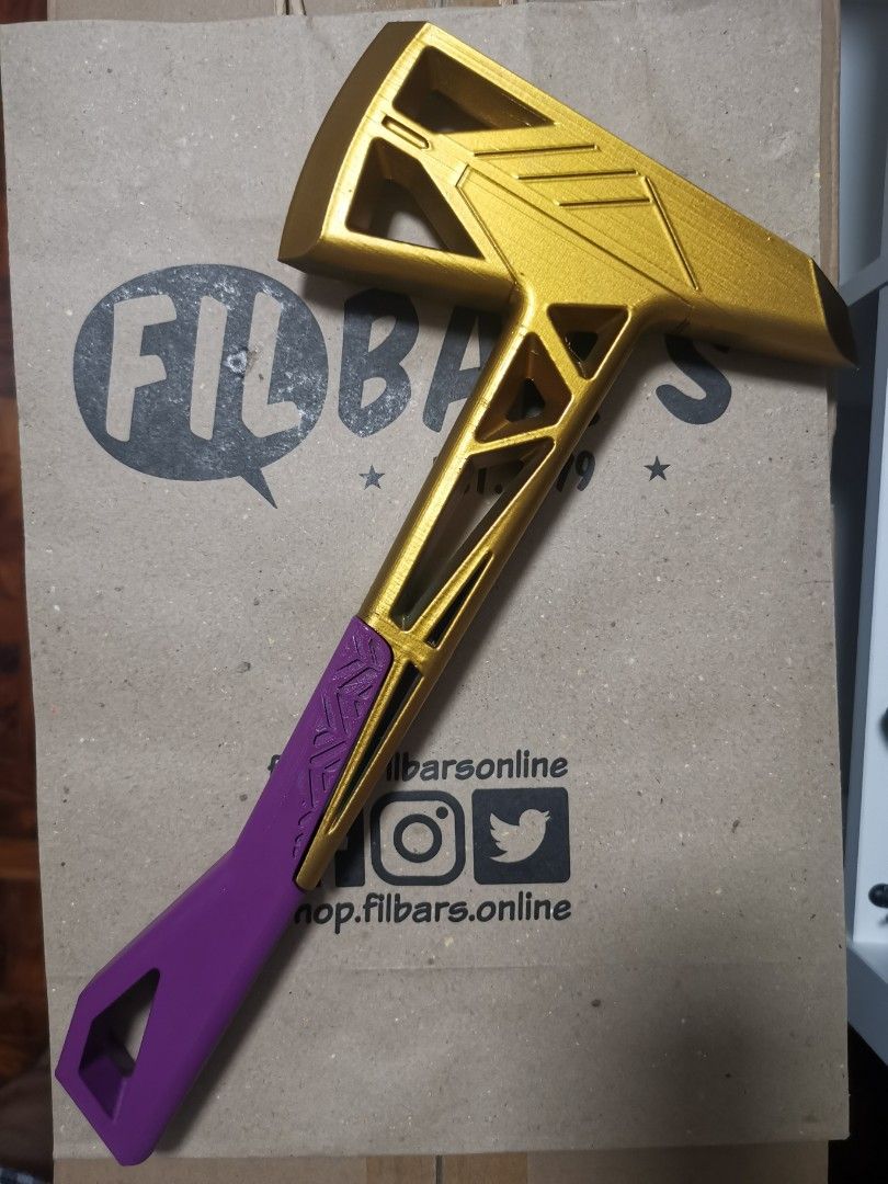 Valorant prime axe 3d print, Hobbies & Toys, Memorabilia & Collectibles