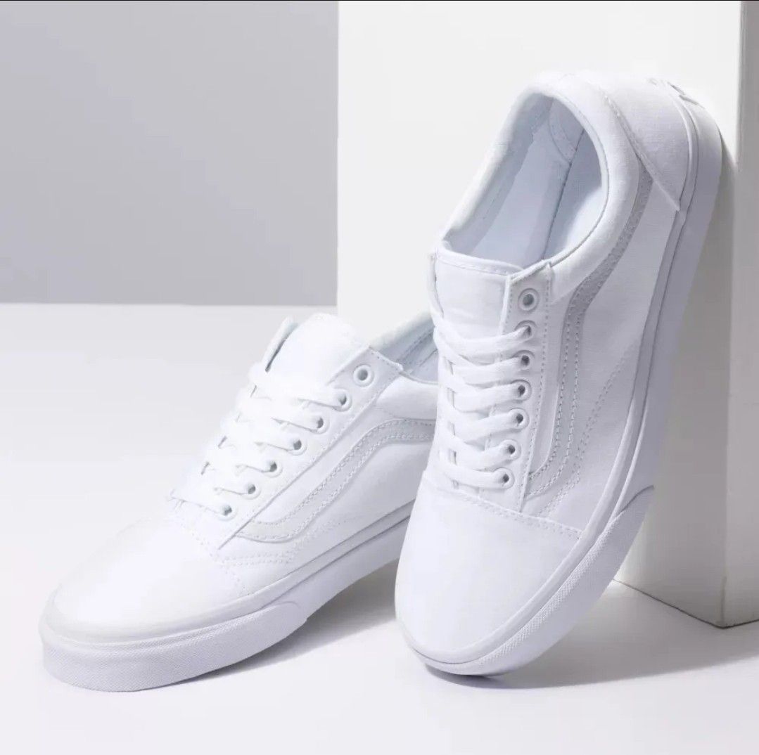 All canvas clearance old skool vans
