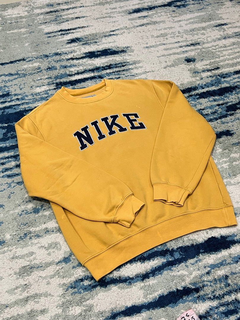 Vintage yellow nike crewneck on sale sweatshirt
