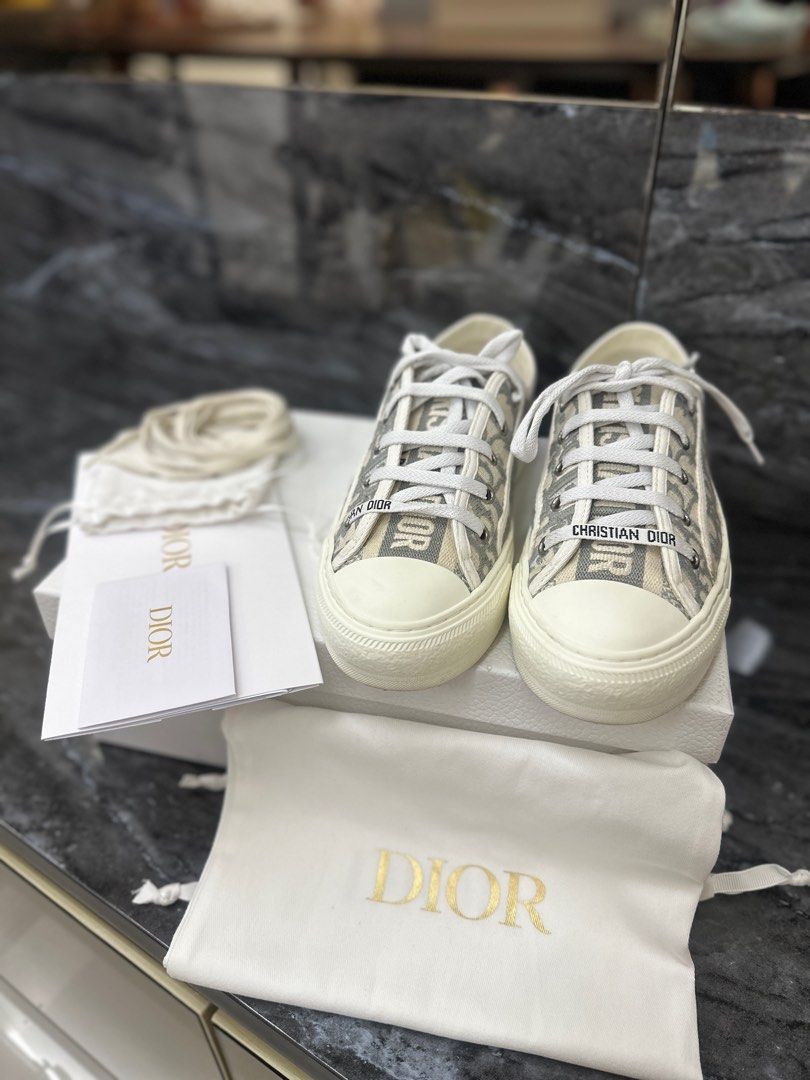 Walk n dior sneakers top