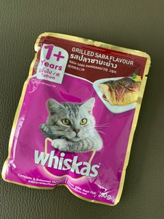 Whiskas playbox sales