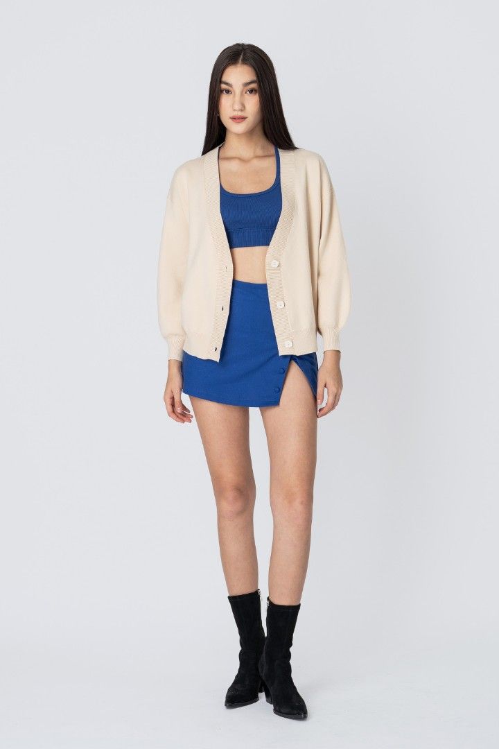 YHF Slouchy Knit Cardigan M Women s Fashion Coats Jackets and Outerwear on Carousell