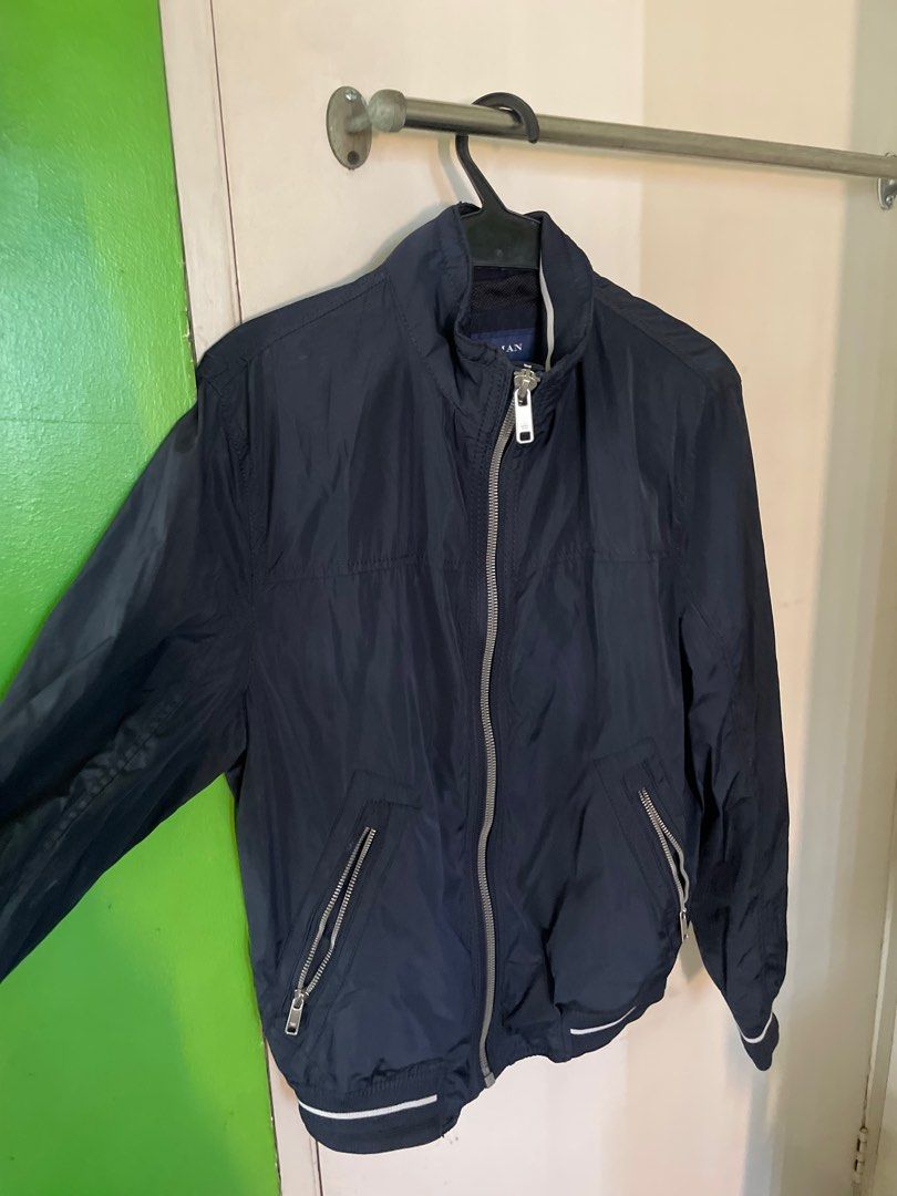 Zara Bomber Jacket 2 (Category: Coats, Jackets and Outerwear) located in Manila. Submitted by max0693 (Listing ID 1249352720, Image 1). Description: In good quality state, almost not used. Photos are unedited. Size: Small 2 pockets Made from Polyester Zippers are intact and smooth Dm me for bargain Rfs: decluttering.