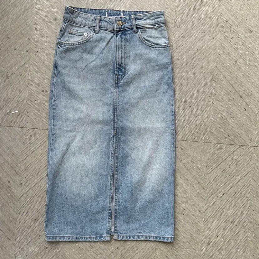 Zara Midi Long Skirt Denim on Carousell