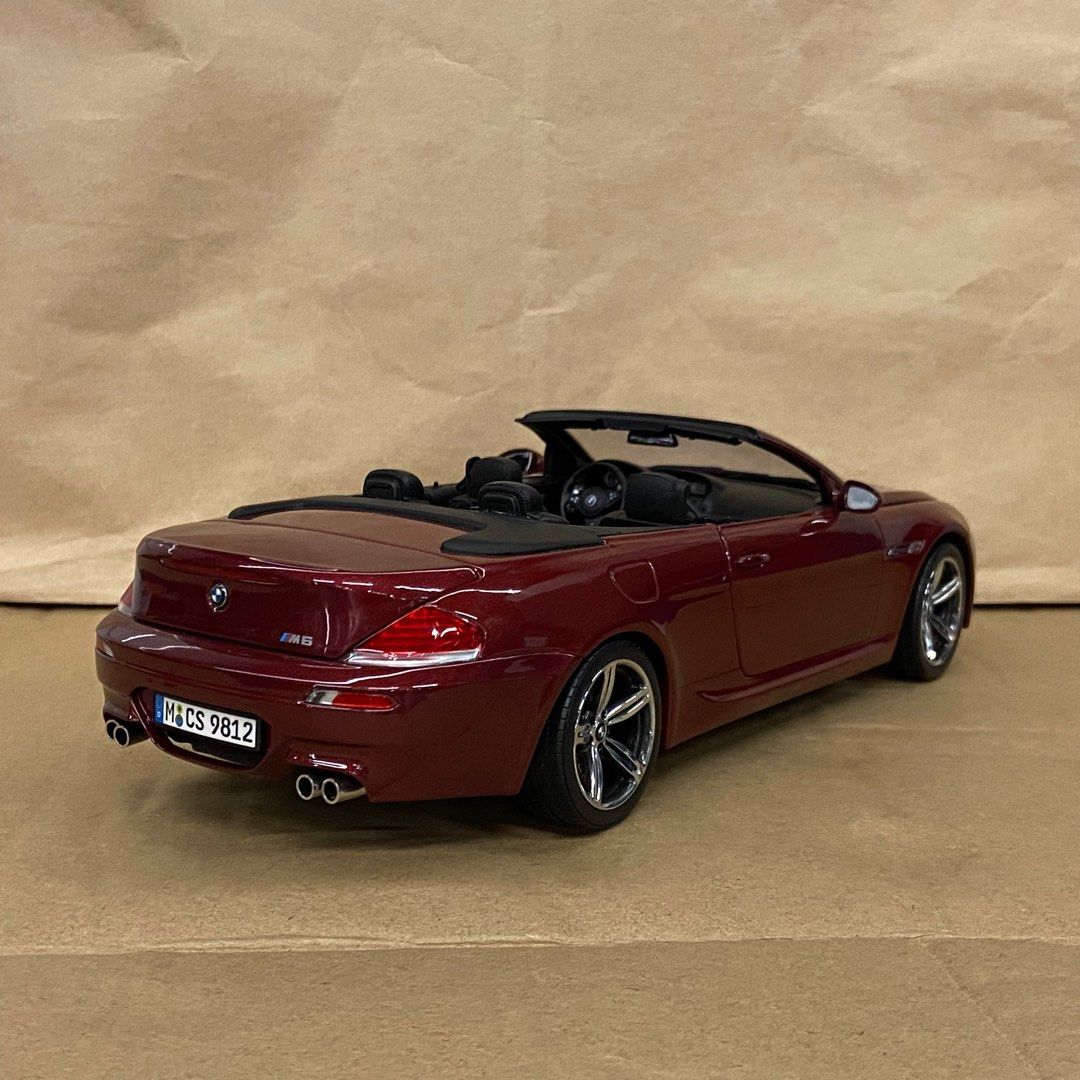 1/18 Kyosho BMW M6 Coupe & Cabrio, 興趣及遊戲, 玩具& 遊戲類- Carousell