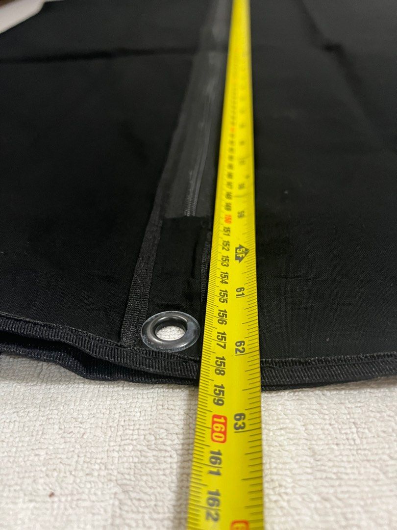 Dolce and Gabbana Black Garment Bag. Original. (Category: Luxury Apparel) located in Angeles City. Submitted by parisianboxes (Listing ID 1249497521, Image 3). Description: L66xW6xH158cm Brand New - Original Dress/Suit protector/cover Paris - France issue.