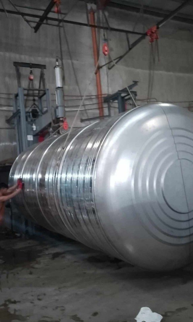 20k liters water storage tank (Category: Construction & Building Materials) located in Manila. Submitted by melody.tulale001 (Listing ID 1249449231, Image 3). Description: 1.2mm 20k liters(20cu) water storage tank we do customized water tank based on your requirements‼️ Contact 09955595066.