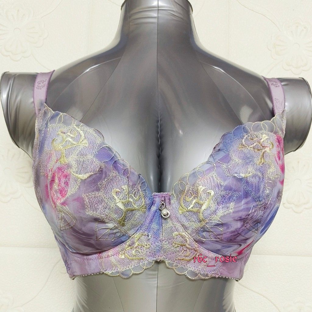 Plus Size Cup D/E Wired Padding Bra Size 38-44