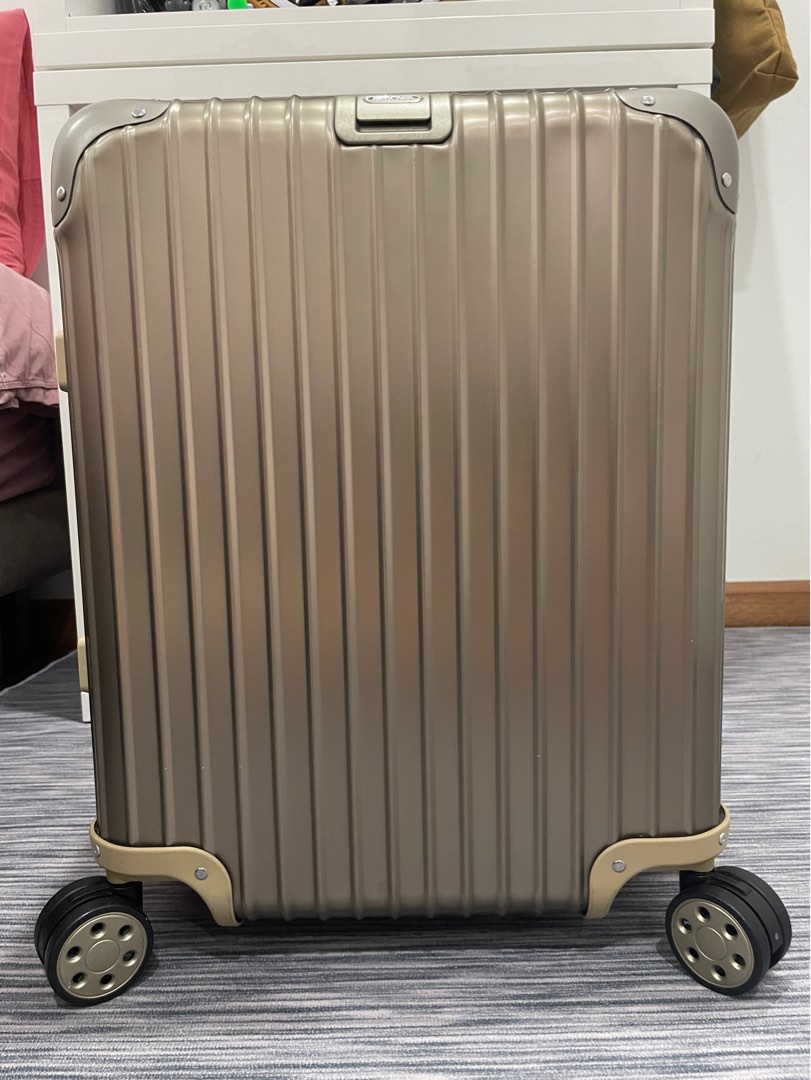 Rimowa titanium cabin trolley sale