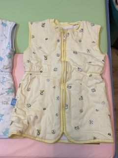 幼童冬天鋪棉防踢背心