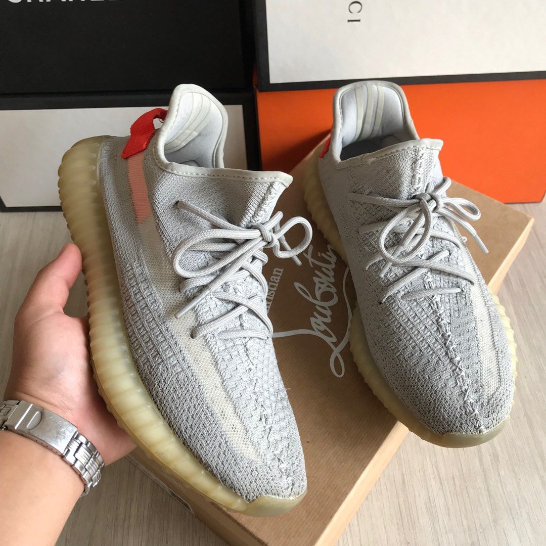 Adidas Authentic 100 Yeezy Boost 350 V2 Tail Light Eu Exclusive size 43 1 3