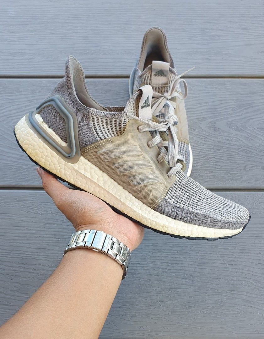 Adidas Ultraboost 19 Gray