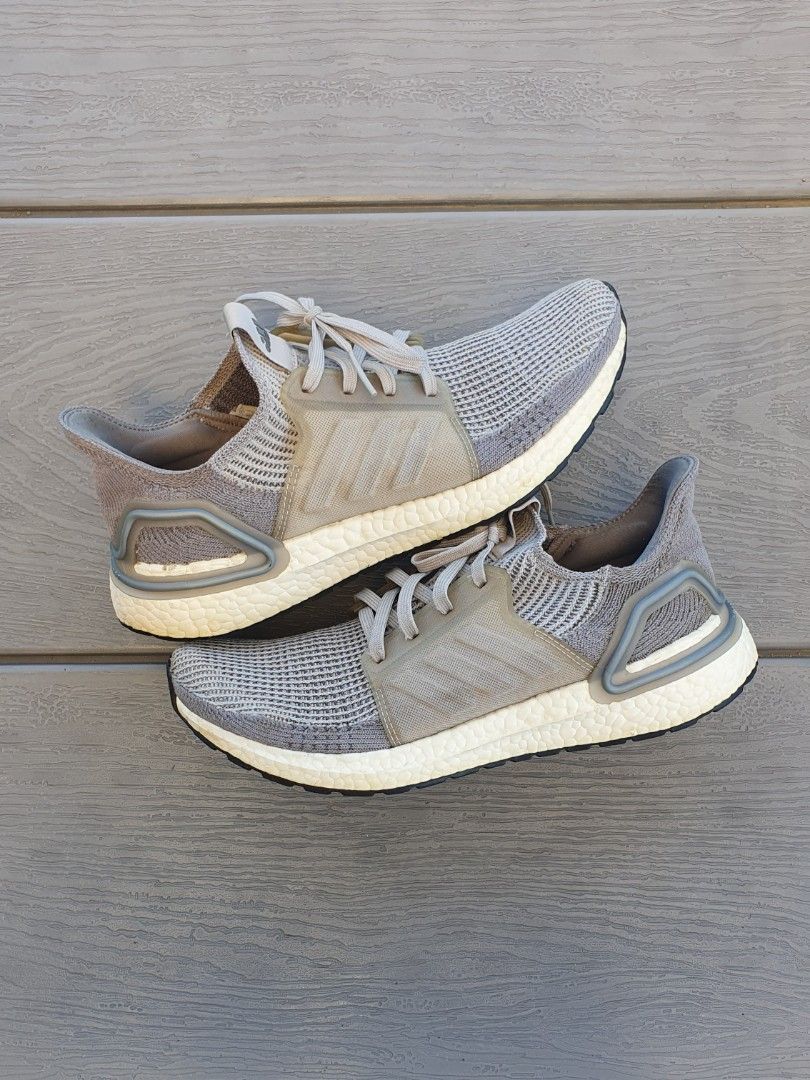 Ultraboost 19 gray store
