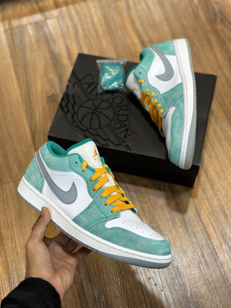 Jordan 1 2025 turbo green laces