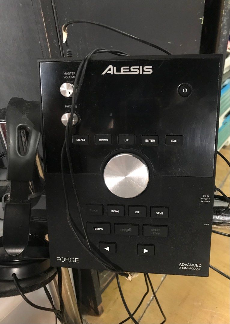 Alesis Electronic Drum Kit, Hobbies & Toys, Music & Media, Musical Instruments on Carousell