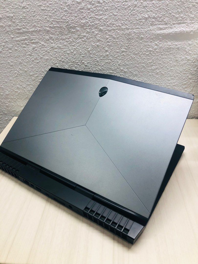 Alienware r4 sales 17 gtx 1070