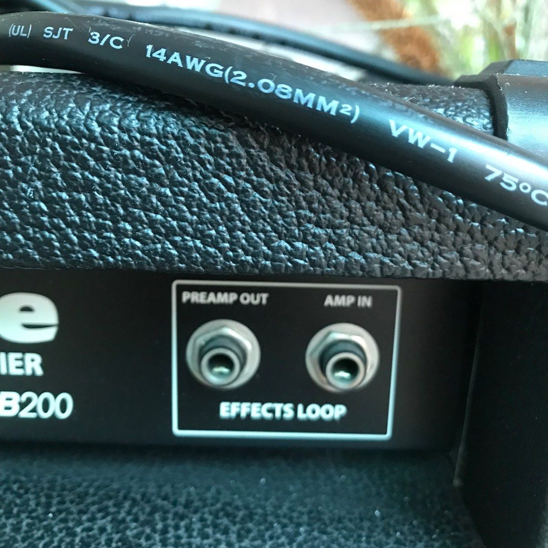 Amplifier for bands on Carousell