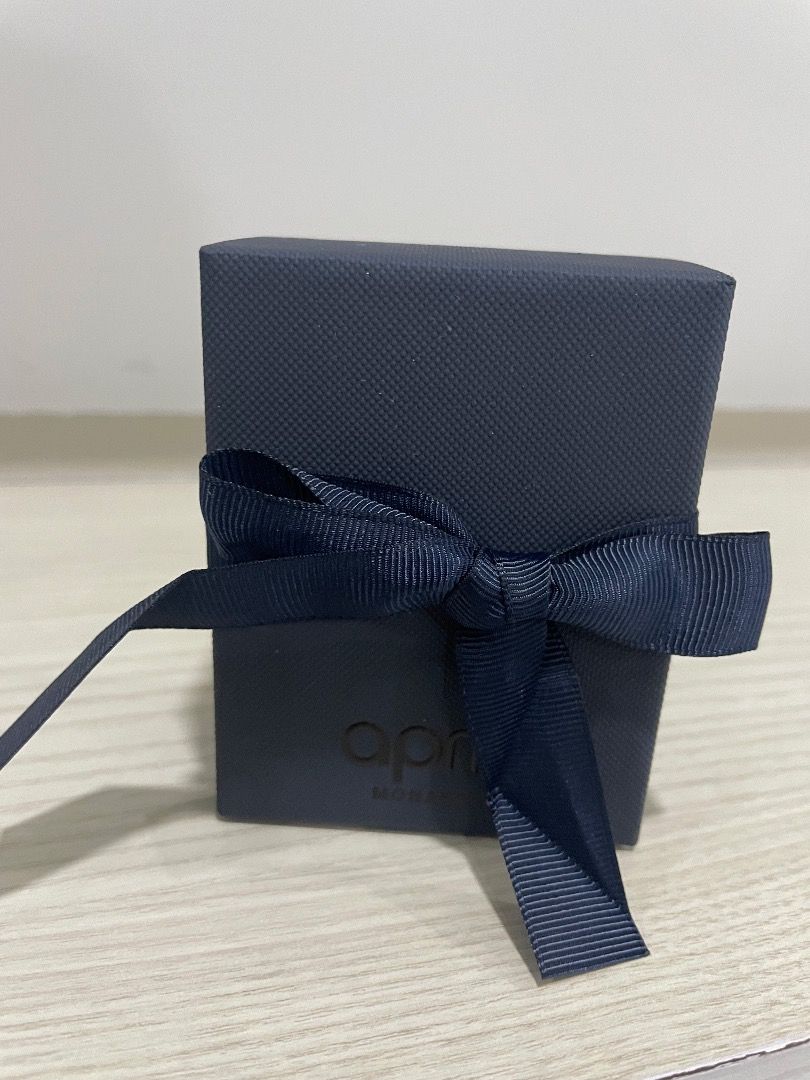 APM Monaco Box with jewellery cloth, Women's Fashion, Jewelry