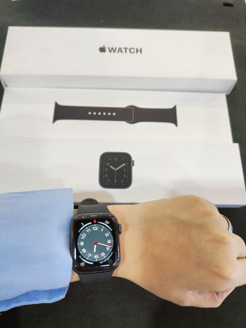 Apple watch SE 40mm grey 2ndhand complete unit